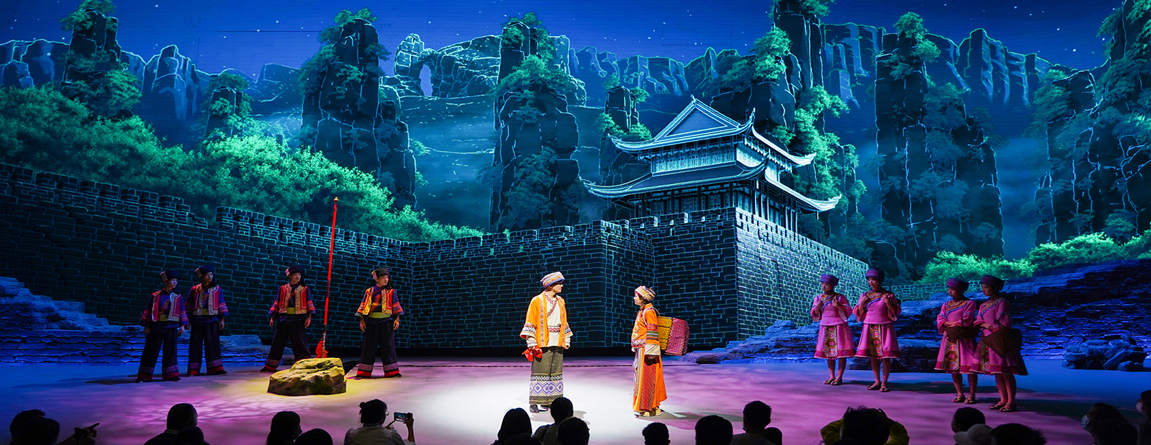 張家界大庸古城大型室內情境演繹《遇見大庸》