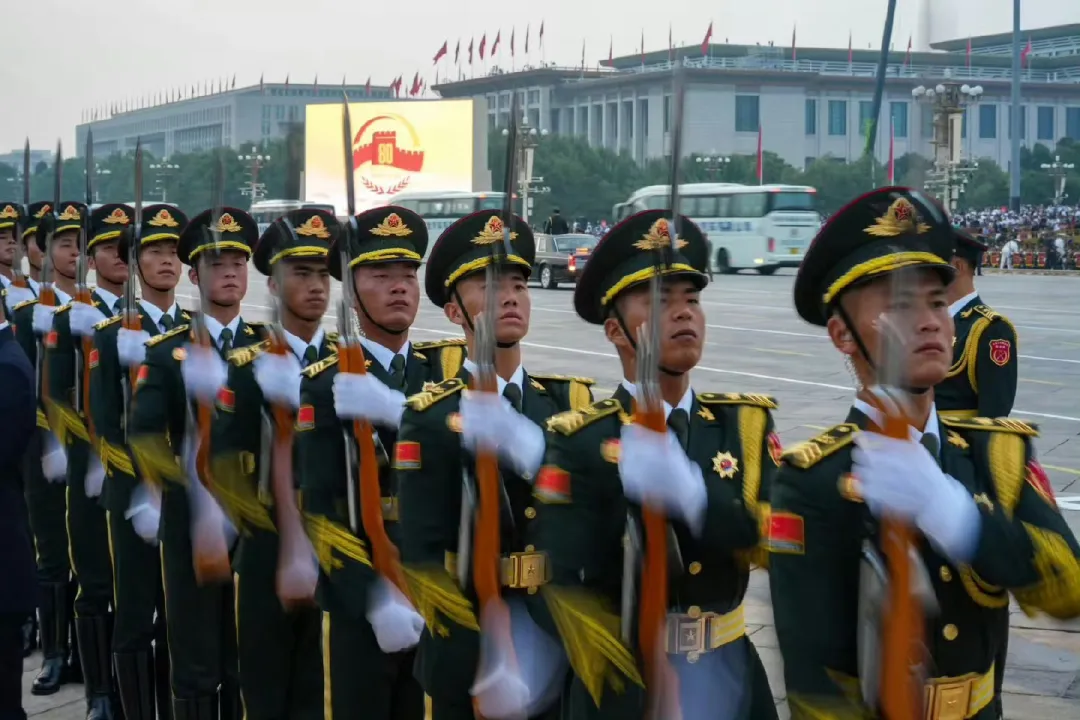 熱烈祝賀紀(jì)念中國人民抗日戰(zhàn)爭(zhēng)暨世界反法西斯戰(zhàn)爭(zhēng)勝利80周年大會(huì)圓滿成功